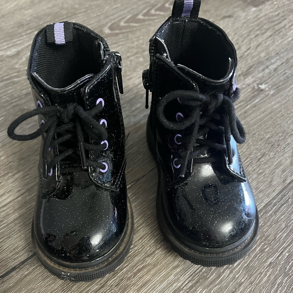 Baby girl combat boots size 5c